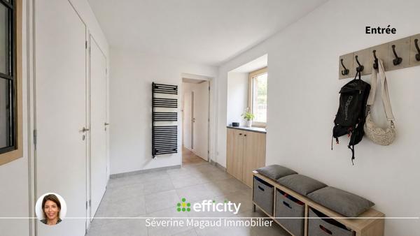 Maison
         6 pièces
        - 158 m²