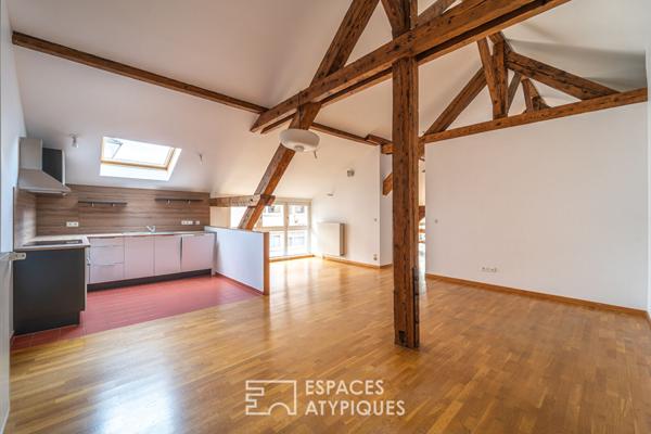 Dernier étage en coeur de ville