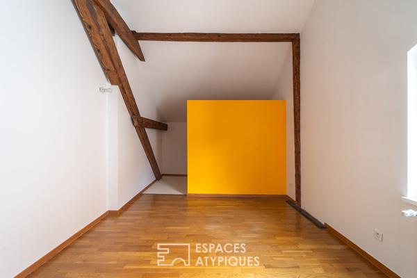 Dernier étage en coeur de ville