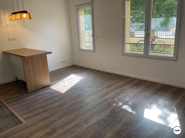 Appartement Les Mureaux 1 pièce(s) 30 m2, Les mureaux 78130