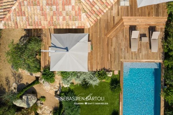 Maison T3 de 137m2 avec piscine chauffée vue montagne