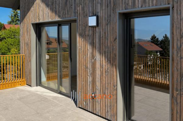 Duplex avec vue montagne