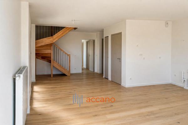 Duplex avec vue montagne