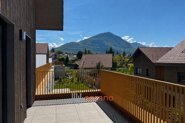 Duplex avec vue montagne