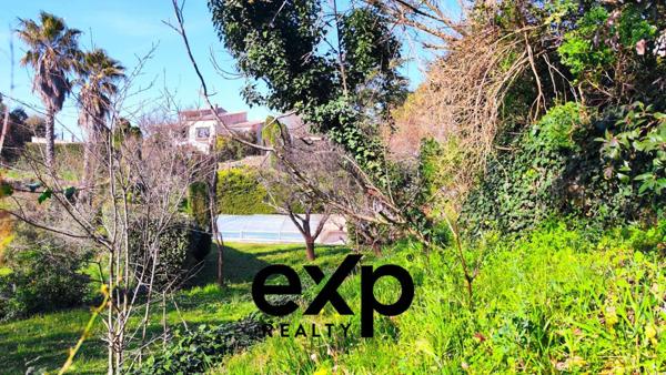 Propriété 5 pièces, piscine et terrain 2298 m2 aux Adrets de l'Estérel