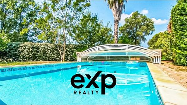 Propriété 5 pièces, piscine et terrain 2298 m2 aux Adrets de l'Estérel