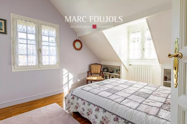 Gouvieux – Maison de famille pleine de charme avec dépendance, jardin et centre à pied