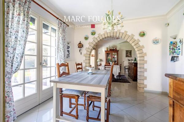 Gouvieux – Maison de famille pleine de charme avec dépendance, jardin et centre à pied