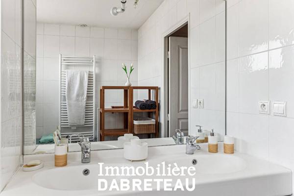 Appartement - 90 m² - 2 chambres