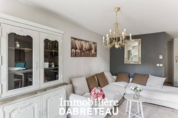 Appartement - 90 m² - 2 chambres