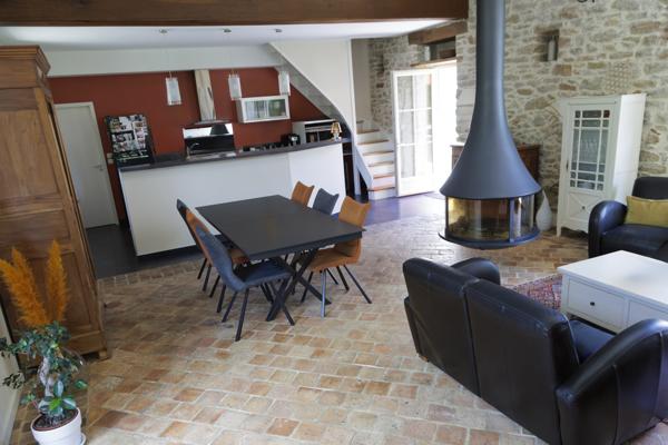 Maison
         14 pièces
        - 315 m² Bien prestige 875 500 € *