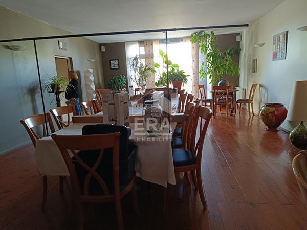 Maison Realmont 14 pièce(s) 370.88 m2