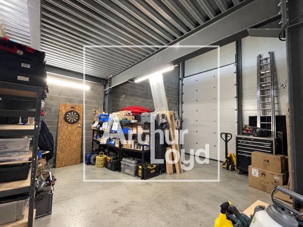 BUREAUX ET STOCKAGE A LOUER - FABREGUES