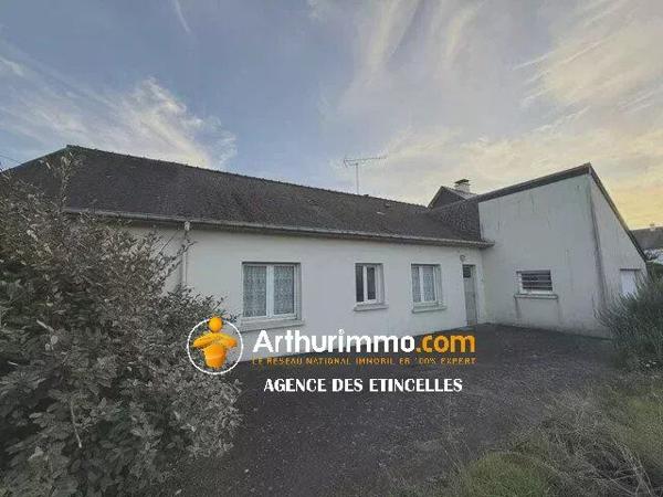 Vente                                                      Maison
                        
                     4 pièces                      78 m2                     à Martigné-Ferchaud