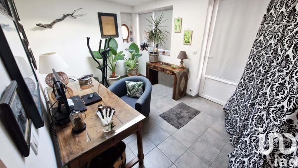 Maison de village 6 pièces de 167 m² à Foussais-Payré (85240)