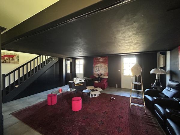 Domaine clos avec 2 maisons, piscine chauffée et dépendances – Idéal projet familial ou gîtes