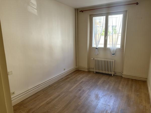 Appartement T3 de 78 m² coeur de ville semi-piéton