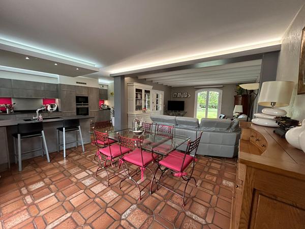 Belle Propriété dans un environnement verdoyant et rare !