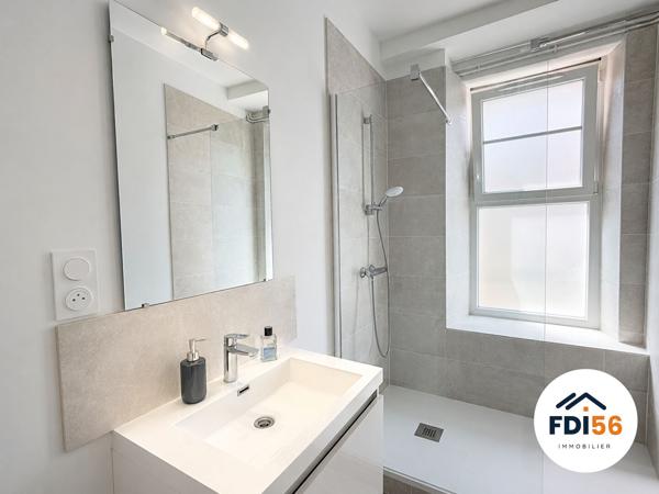 À VENDRE - APPARTEMENT 3 PIÈCES DE 72 M² - LORIENT - CAVE , Lorient