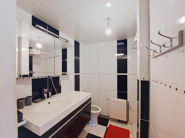 EXCLUSIVITÉ LANGUIDIC : Maison de charme au cœur d’un écrin de verdure !