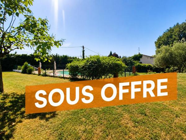 Terrain constructible à Bruguières de 820 m²