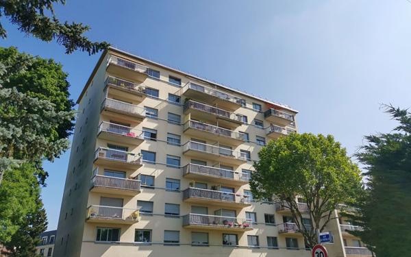 Appartement à louer    1 pièce •  Antony