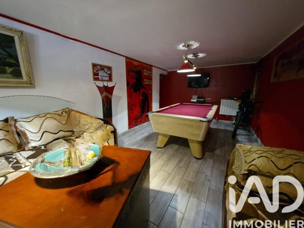 Maison à vendre 8 pièces 200 m² Mandres-les-Roses