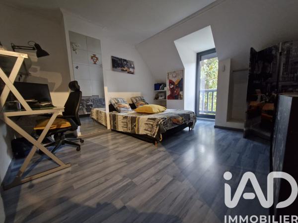 Maison à vendre 8 pièces 200 m² Mandres-les-Roses