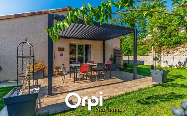 Maison à vendre    3 pièces •  Chomérac