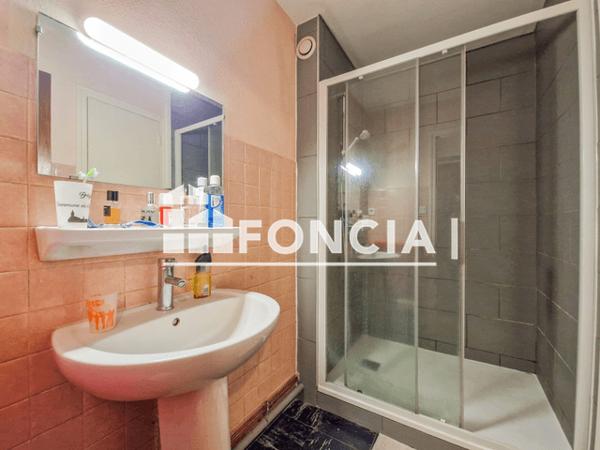 Location Appartement 3 pièces 79.09 m² - 62 RUE DE LA REPUBLIQUE La Cote Saint Andre 38260
