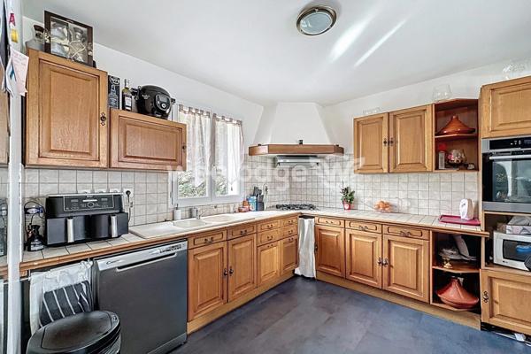 Maison à vendre 6 pièces de 115 m² à Vauréal
