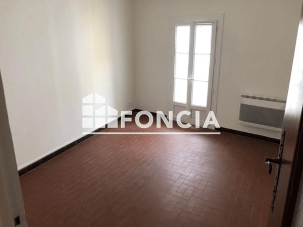 Location Appartement 3 pièces 41.9 m² - 2 BIS RUE DE LA TREILLE Le Beausset 83330