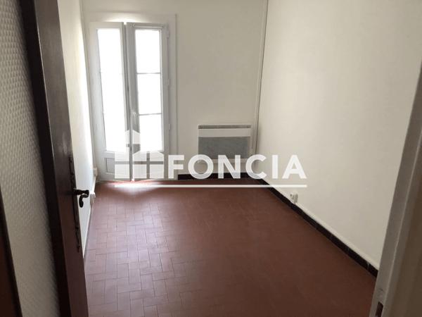 Location Appartement 3 pièces 41.9 m² - 2 BIS RUE DE LA TREILLE Le Beausset 83330