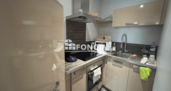 Location Local commercial 2 pièces 89.5 m² - Roanne 42300