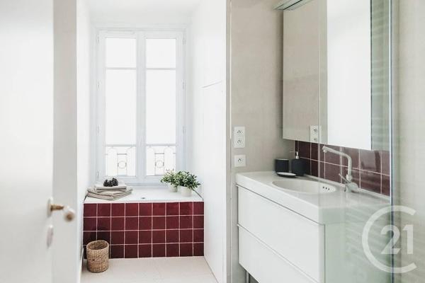 Appartement F3 à vendre  3 pièces - 60,50 m2 PARIS - 75018