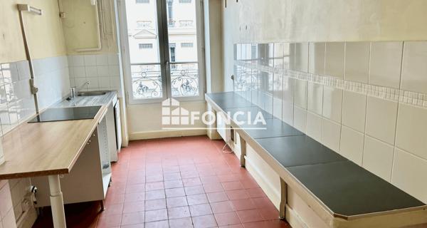 Location Appartement 4 pièces 134.63 m² - Lyon 69007