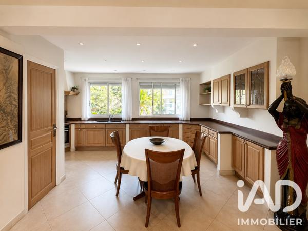 Appartement à vendre 3 pièces 75 m² Mandelieu-la-Napoule