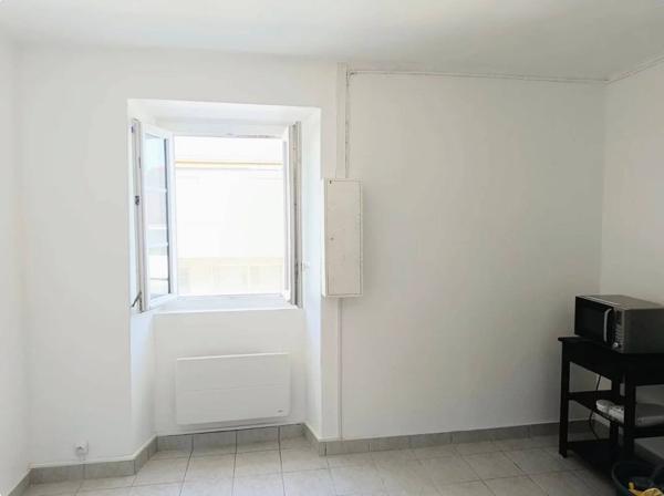 Studio Centre-ville 13% rendement - idéal investisseur