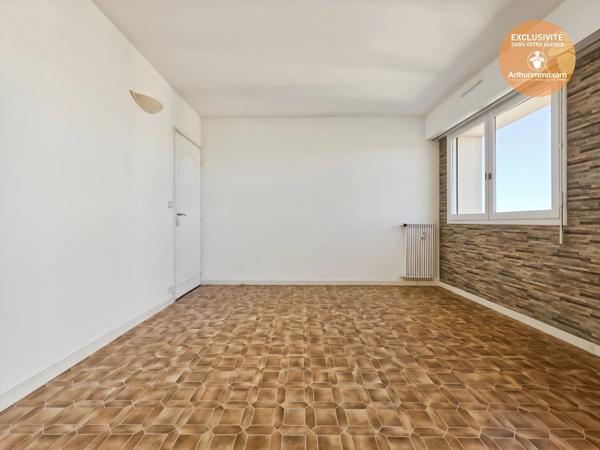 Vente                                                      Appartement
                        
                     4 pièces                      78 m2                     à Évry-Courcouronnes