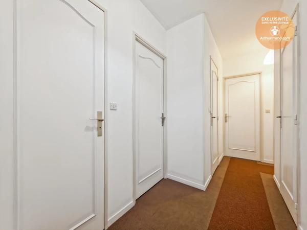 Vente                                                      Appartement
                        
                     4 pièces                      78 m2                     à Évry-Courcouronnes
