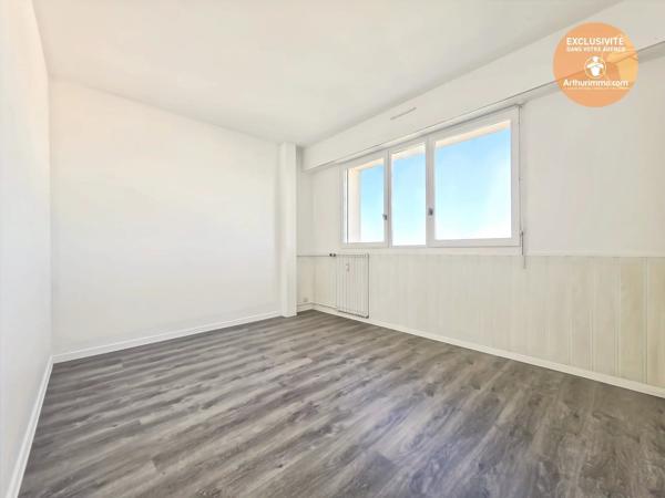 Vente                                                      Appartement
                        
                     4 pièces                      78 m2                     à Évry-Courcouronnes