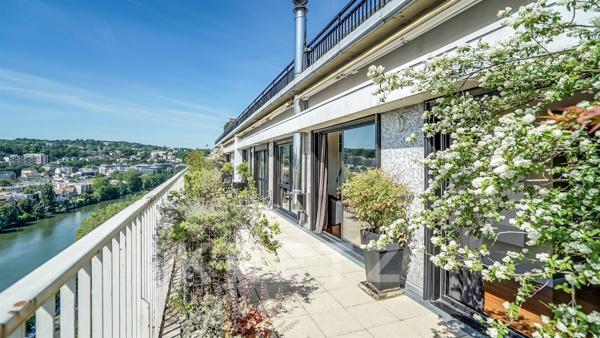 Penthouse avec terrasse à Boulogne