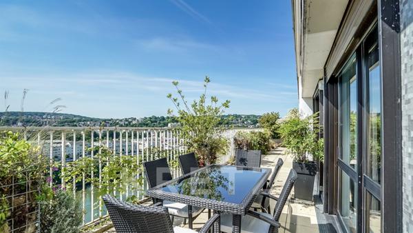 Penthouse avec terrasse à Boulogne