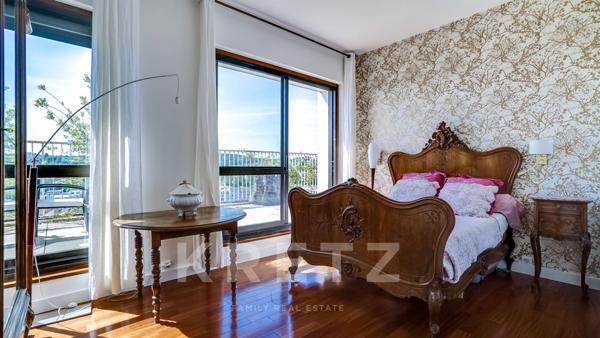 Penthouse avec terrasse à Boulogne