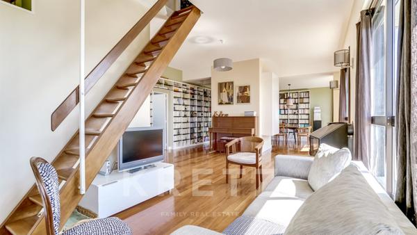 Penthouse avec terrasse à Boulogne