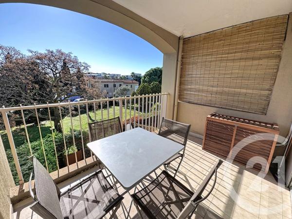 Appartement F2 à vendre  2 pièces - 30 m2 ANTIBES - 06