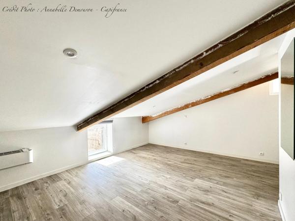 CLERMONT-FERRAND - ENSEMBLE IMMOBILIER DE DEUX MAISONS – GARAGE – COUR PRIVÉE – FORTE RENTABILITÉ