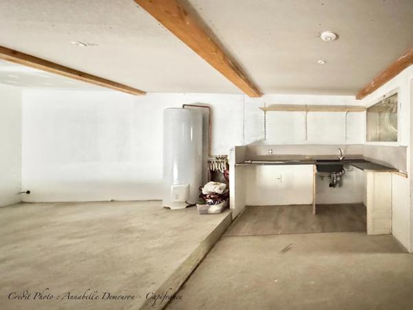 CLERMONT-FERRAND - ENSEMBLE IMMOBILIER DE DEUX MAISONS – GARAGE – COUR PRIVÉE – FORTE RENTABILITÉ