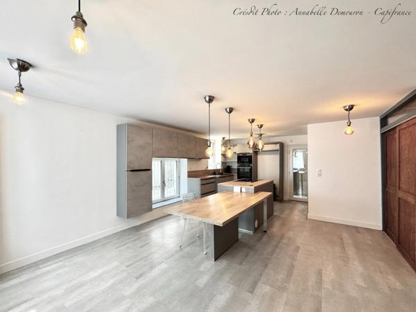 CLERMONT-FERRAND - ENSEMBLE IMMOBILIER DE DEUX MAISONS – GARAGE – COUR PRIVÉE – FORTE RENTABILITÉ