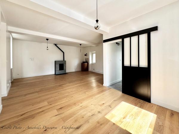 CLERMONT-FERRAND - ENSEMBLE IMMOBILIER DE DEUX MAISONS – GARAGE – COUR PRIVÉE – FORTE RENTABILITÉ